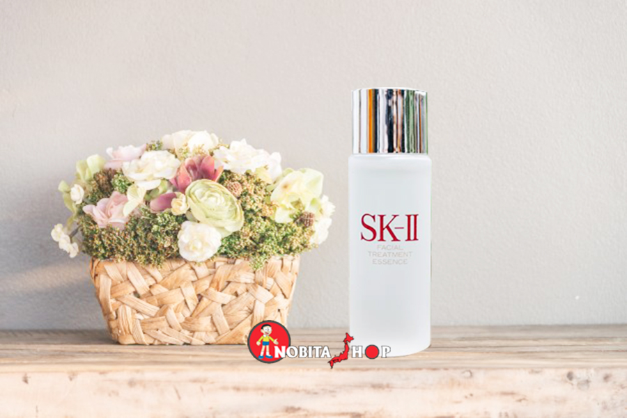 Nước Thần Facial Treatment Essence Skii