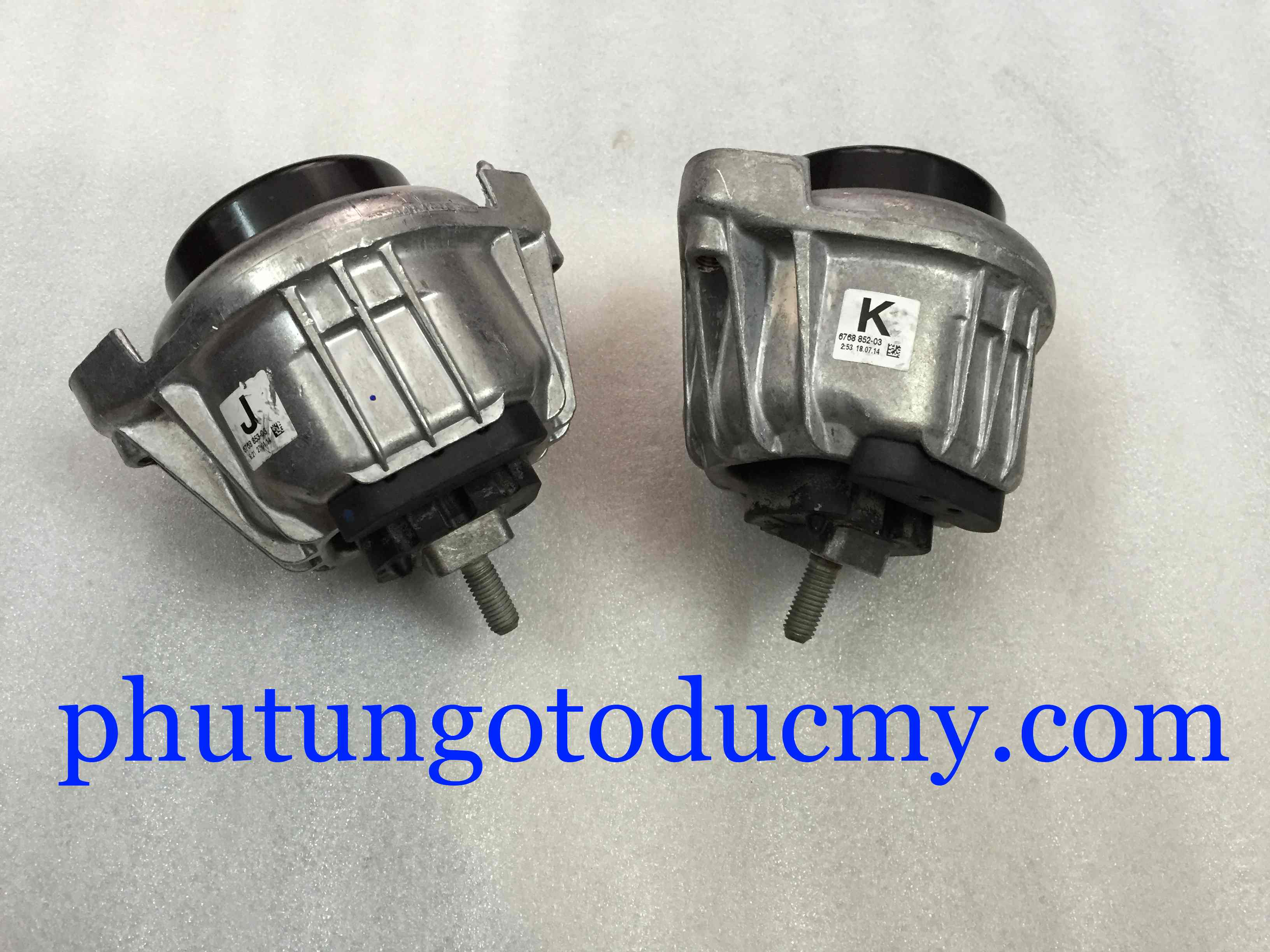 Cao su chân máy BMW 320i E90; X1 E84 - 22116768852