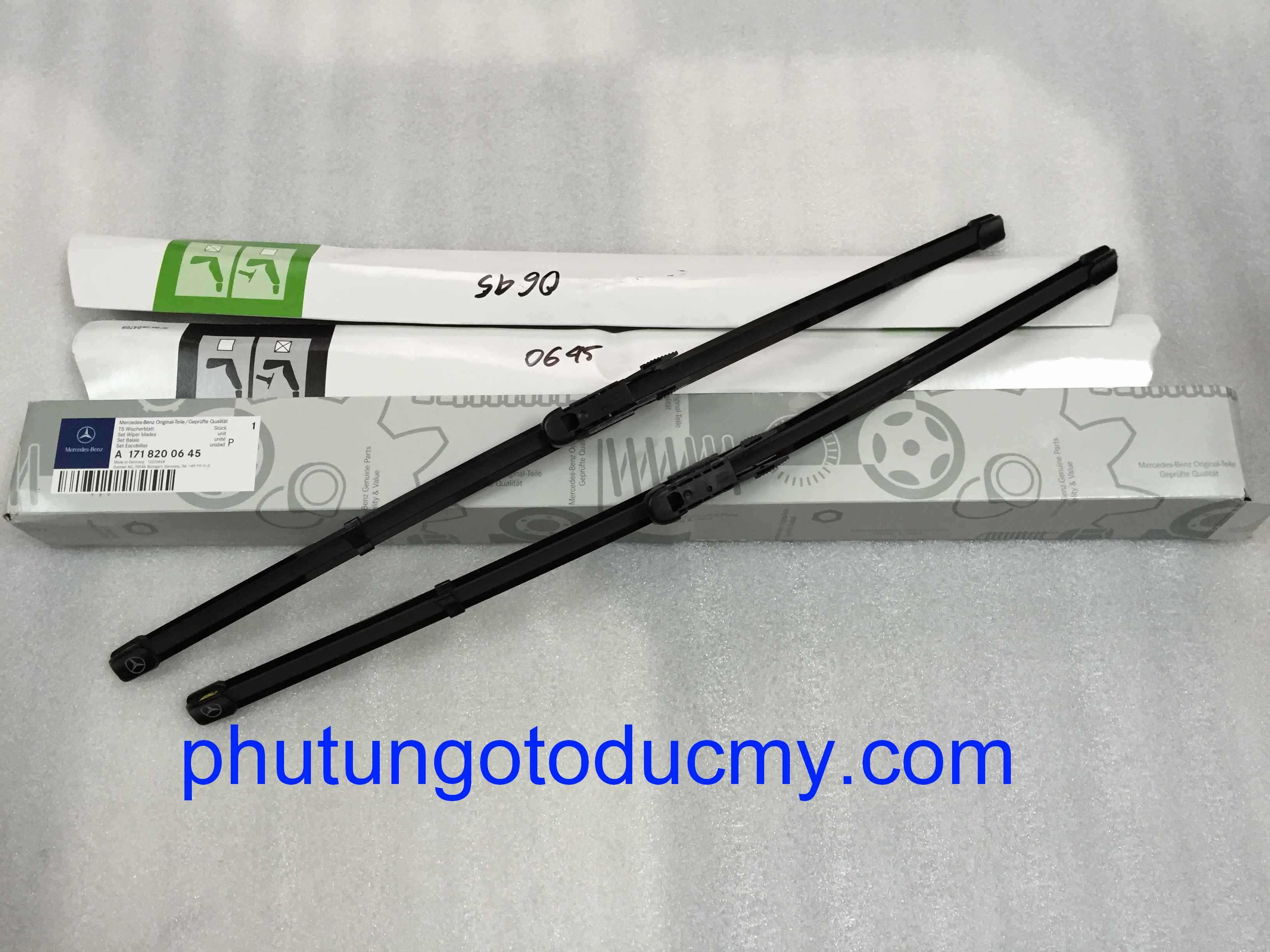 Chổi gạt mưa Mercedes CLK,SLK class- A1718200645