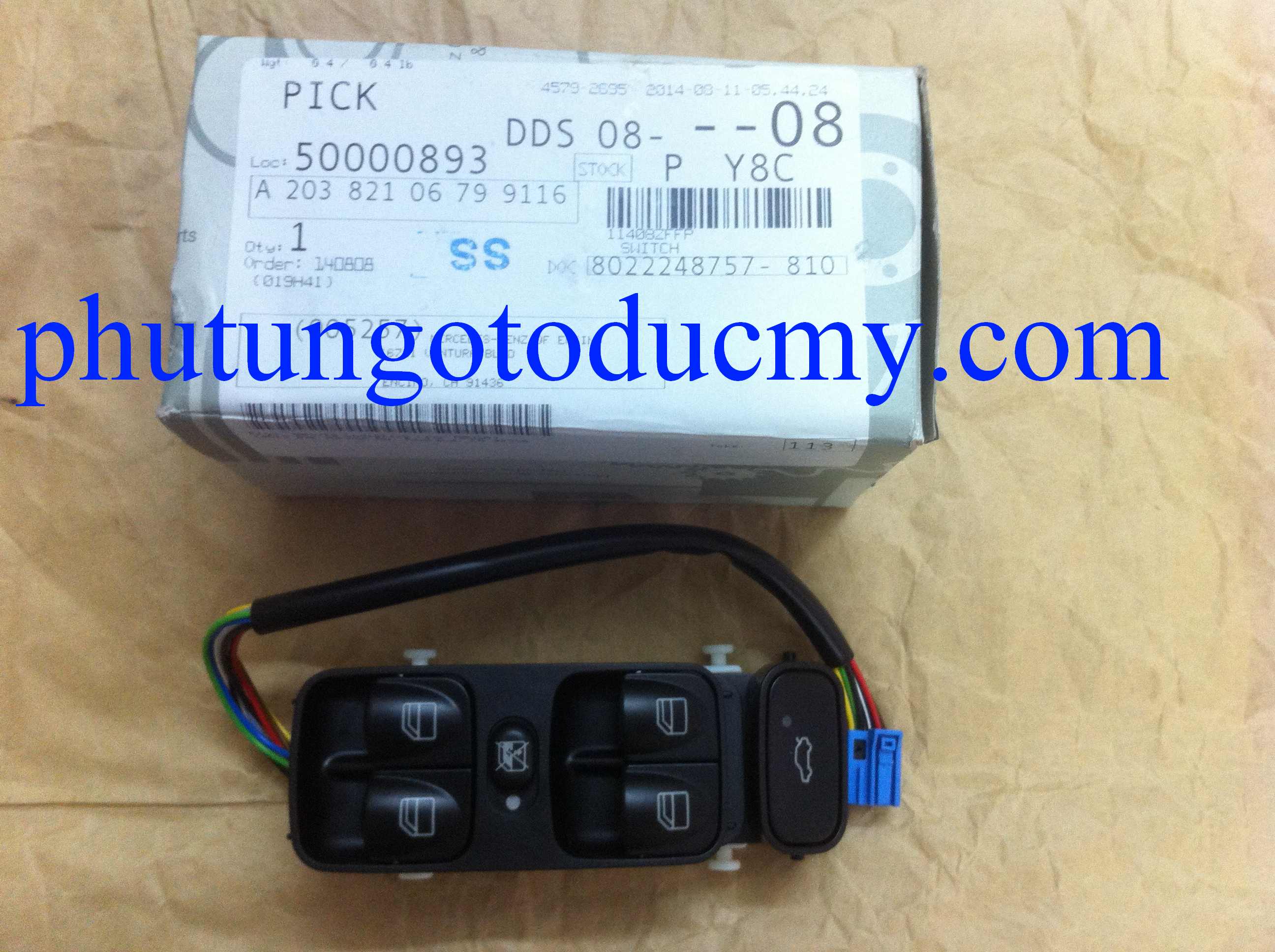 Công tắc lên kính Mercedes C180,C200,C240,C280 W203-A2038210679