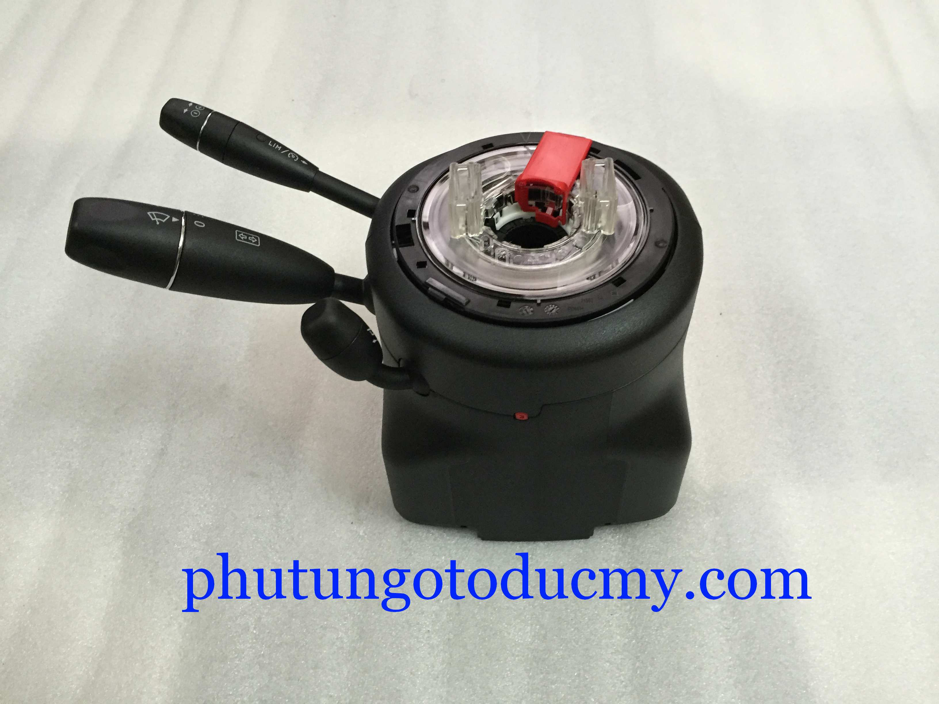 Công tắc xi nhan Mercedes C200,C250,C300 W204- A2049000904