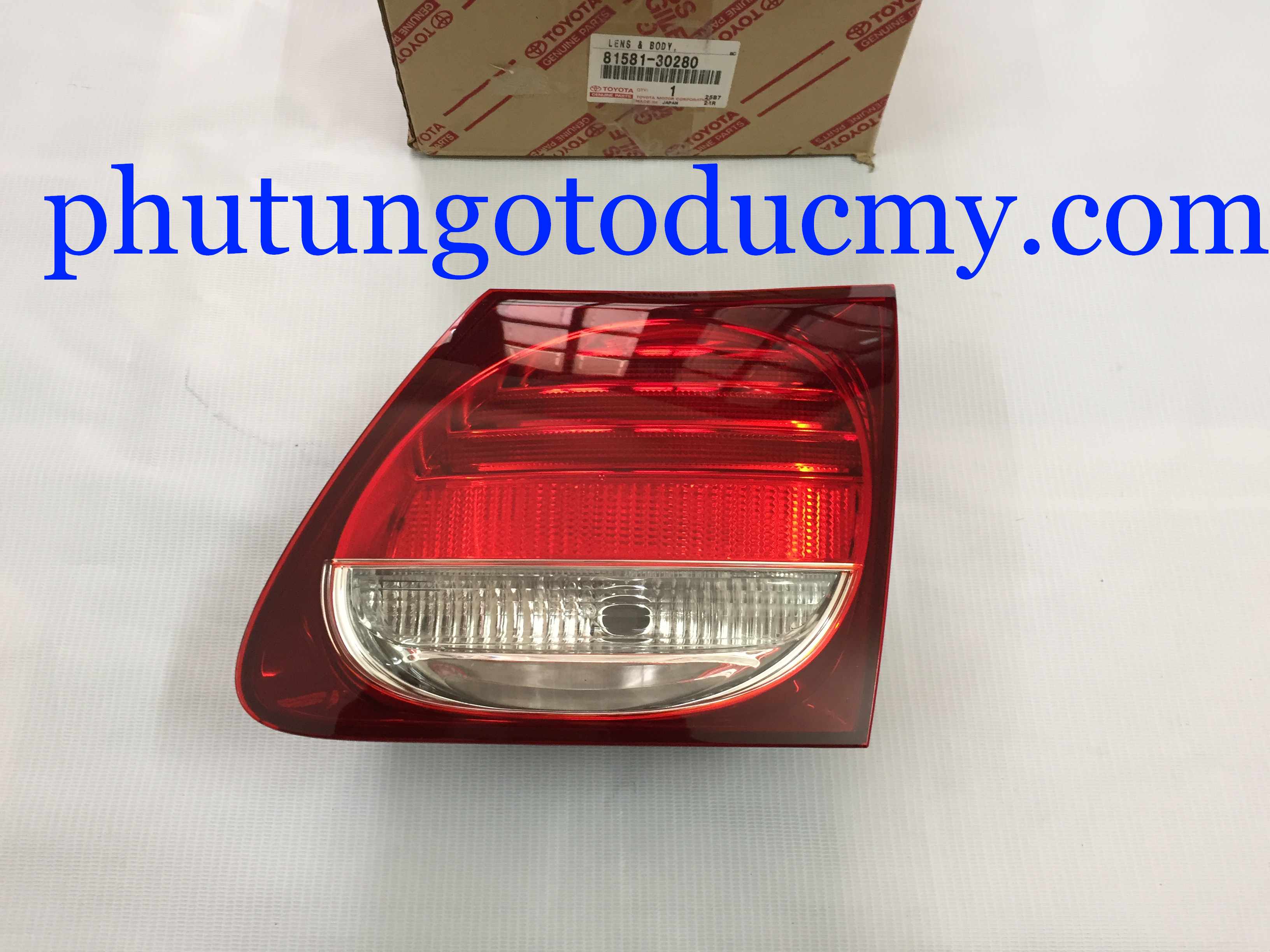 Đèn hậu Lexus GS300/350 ,81581-30280