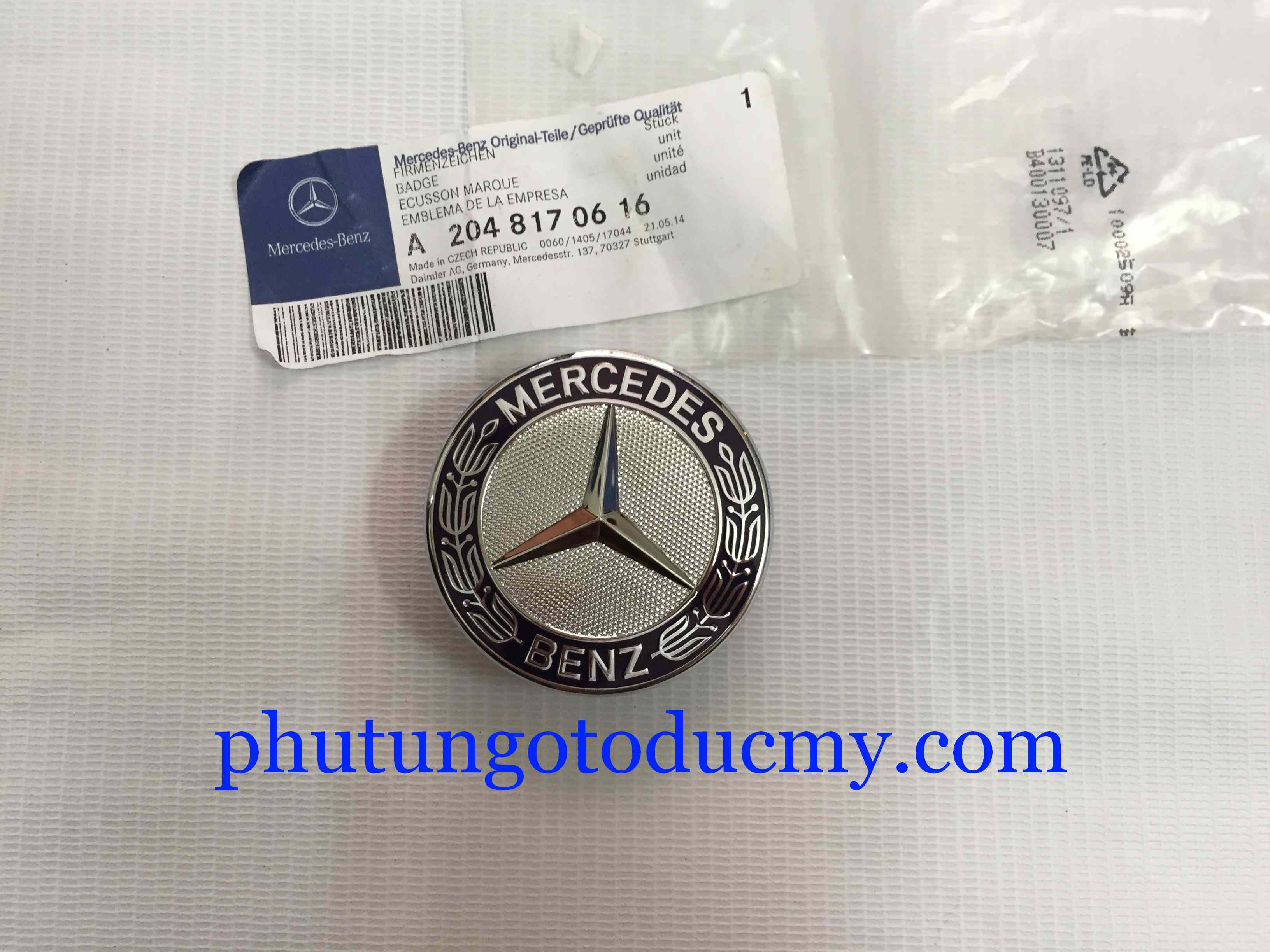 Phụ tùng ô tô chính hãng, phụ tùng ô tô Mercedes, Phụ tùng ô tô BMW, phụ tùng chính hãng audi, ducmy, Phutungotoducmy.com, phụ tùng Oem, porsche, cadillac, acura, Lexus, Land rover, volkwagen, rolls royce, chrysler. các loại lọc dầu, lọc gió, lọc xăng, càng A, càng I, đèn pha, đèn hậu, má phanh, đĩa phanh, giảm xóc, rotuyn, , logo bánh xe, các loại cảm biến, Phụ tùng ô tô rẻ nhất, phụ tùng ô tô giá tốt nhất Hà Nội, Sài Gòn, Logo nắp capo Mercedes C200,C230,C250,C300 W204 - A2048170616