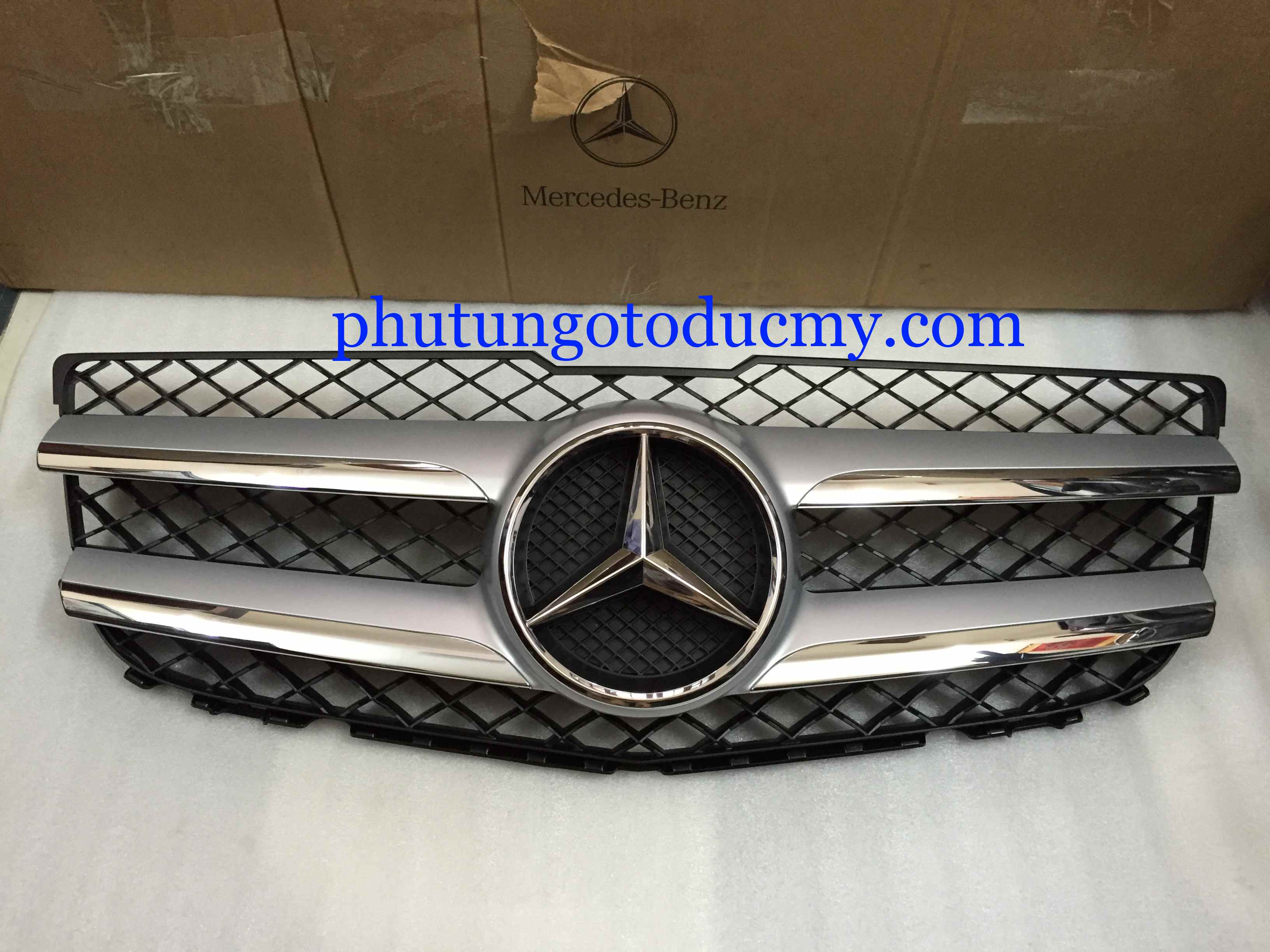 Mặt calang Mercedes GLK250, GLK220- A2048802983