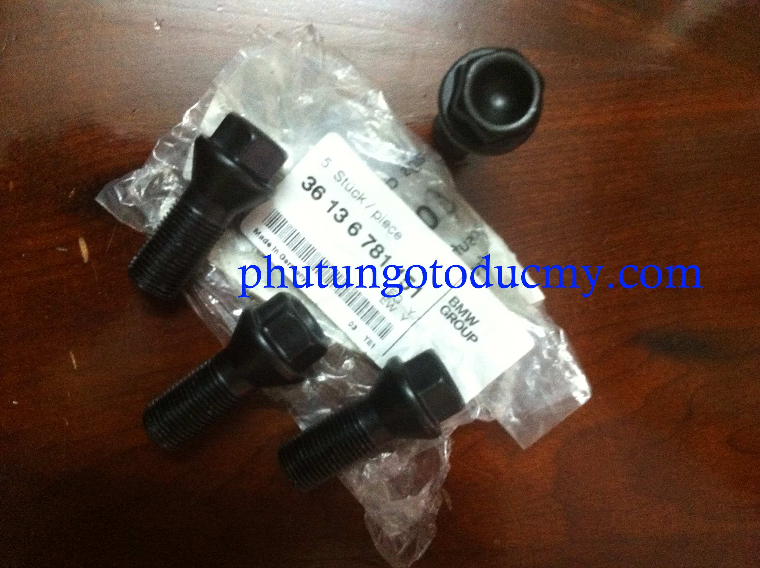 Ốc lốp Bmw X5,X6; 520i, 528i F10 - 36136781151