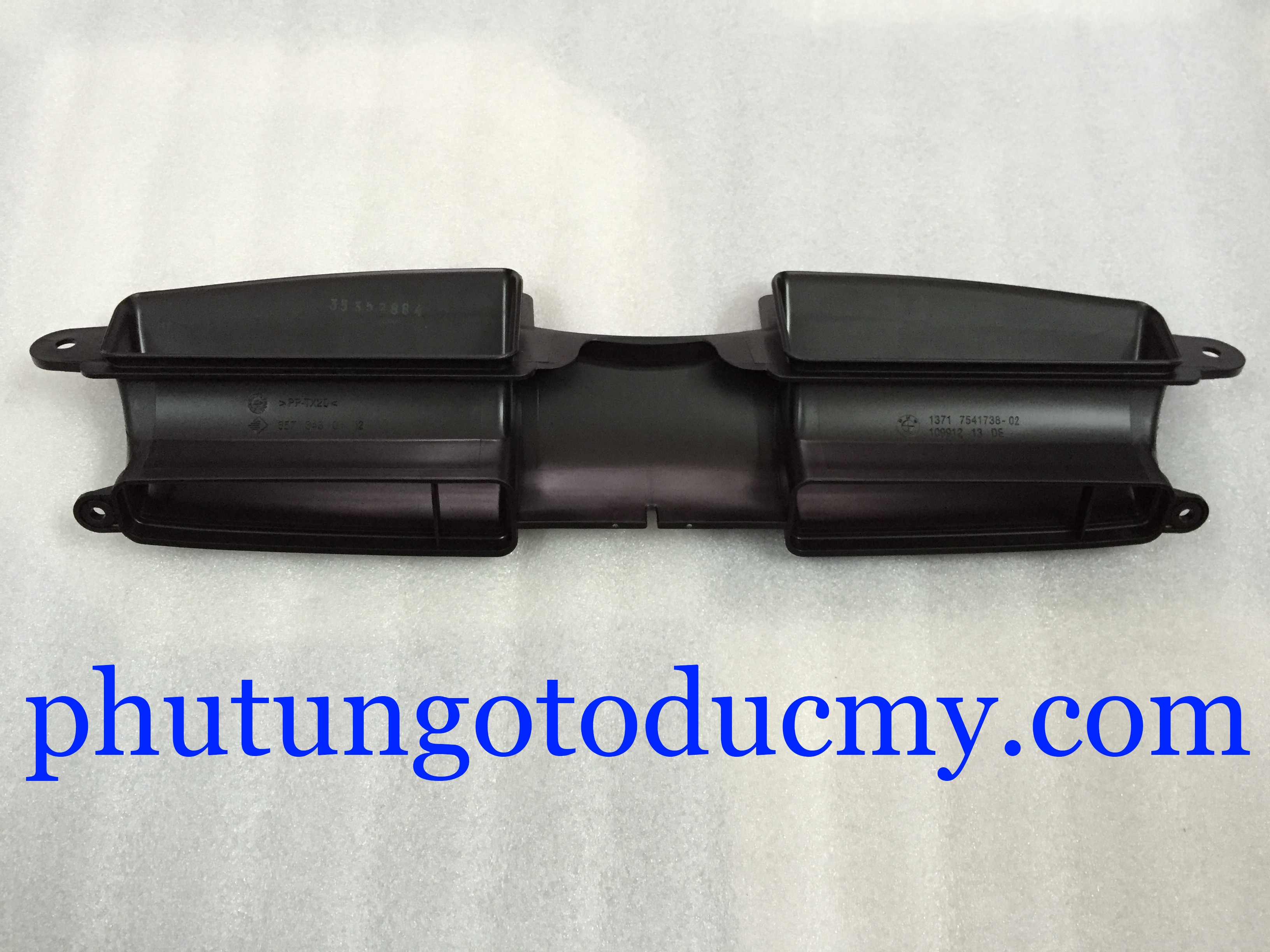 Ống lấy gió bầu lọc gió BMW 320i, 325i E90- 13717541738