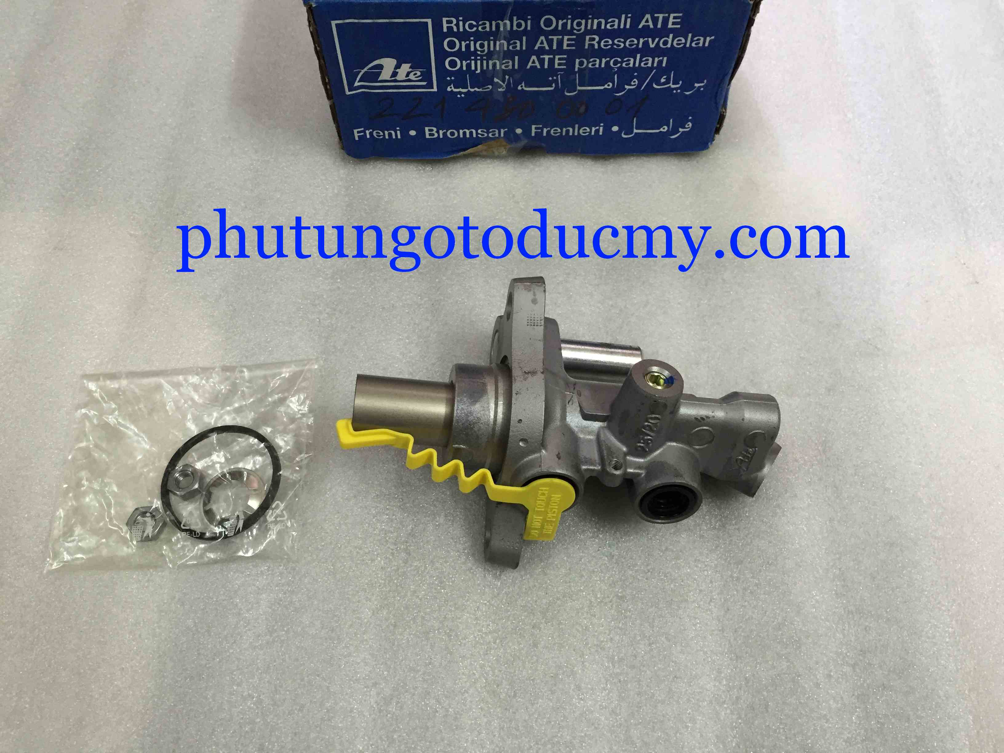 Xi lanh tổng phanh Mercedes S350,S500,S550 W221 - A2214300301