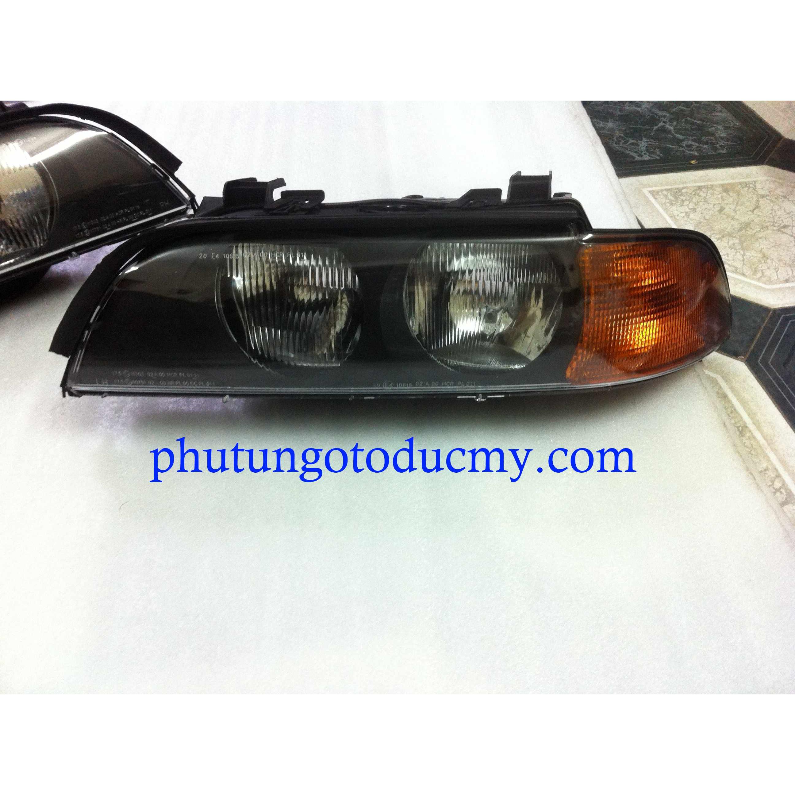 Đèn pha Bmw 520i E39 bóng halogen- 63128362463 1