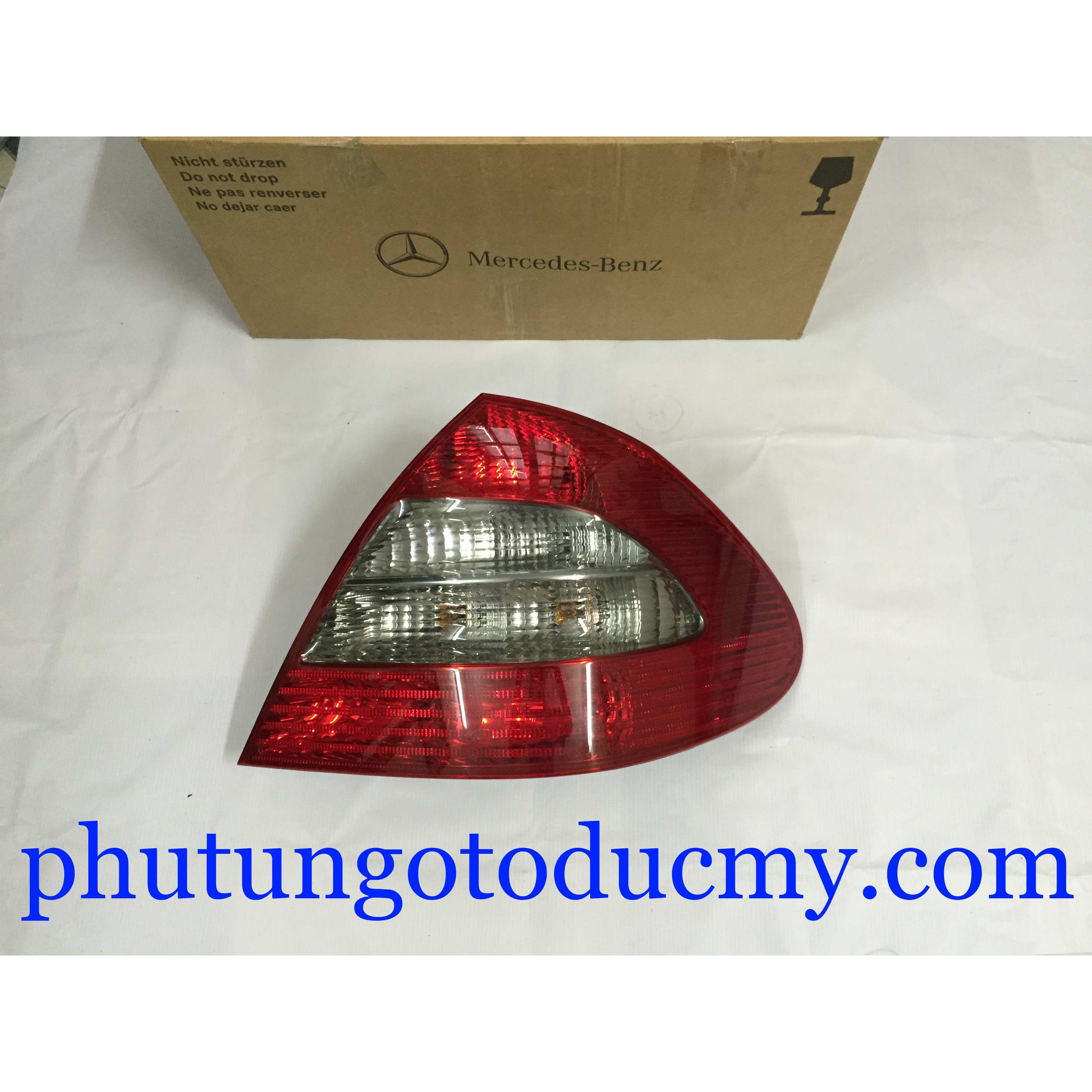 Đèn hậu Mercedes E200, E240, E280 W211 - A2118202464