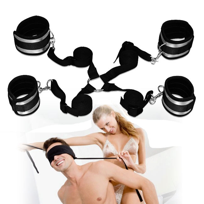 BD114- Còng tay chân Lovetoy
