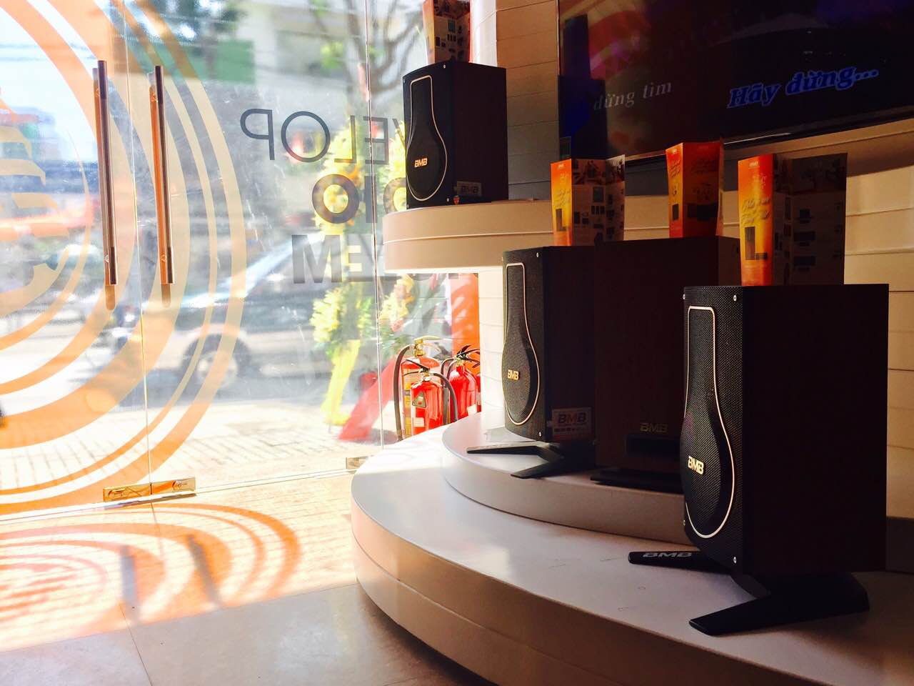 BMB – Siêu phẩm loa karaoke gia đình từ Nhật Bản