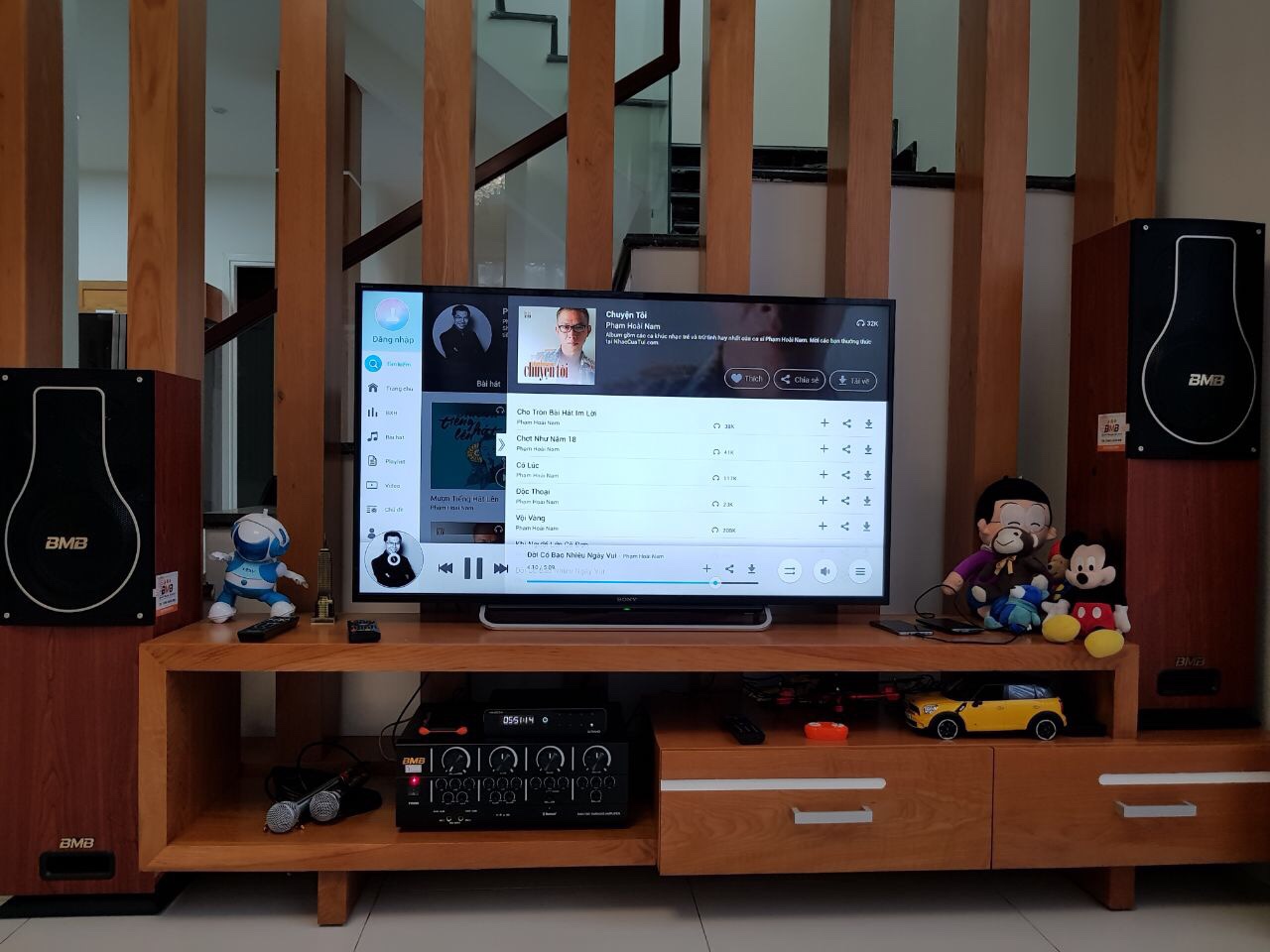 Chọn mua dàn karaoke gia đình cần lưu ý những điều gì?