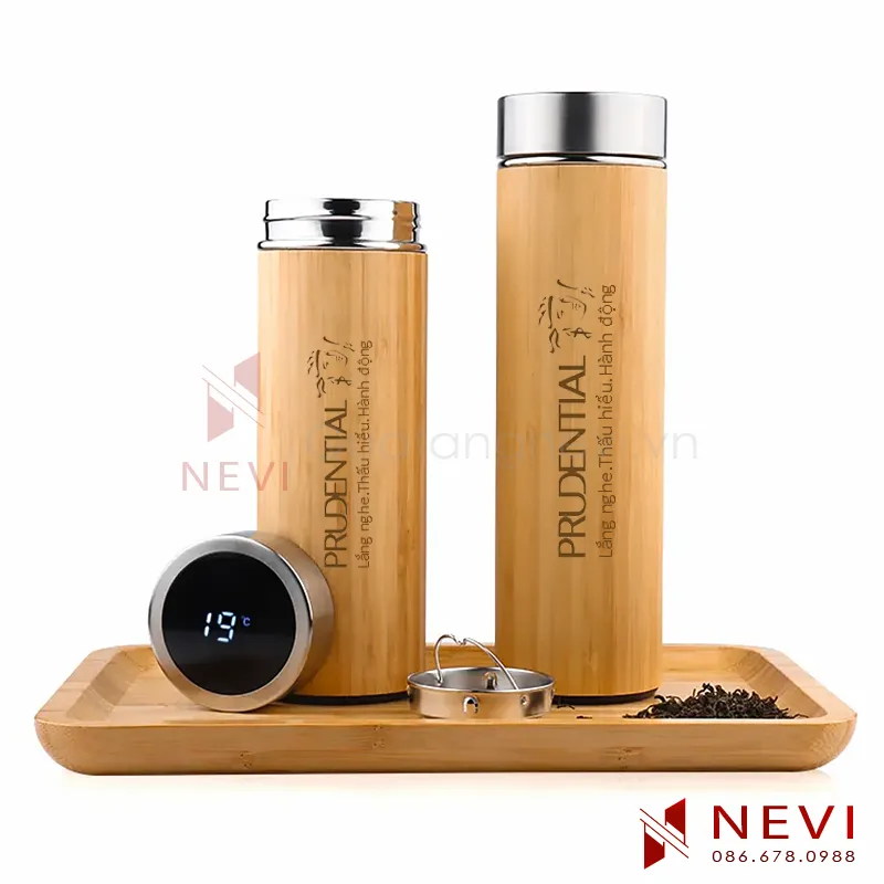 bình giữ nhiệt vỏ tre hiển thị nhiệt độ dùng đựng đồ uống yêu thích hàng ngày cung cấp bởi Quà tặng Nevi
