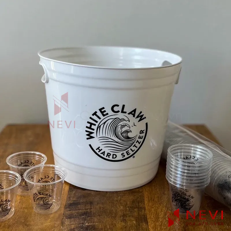 mẫu xô đá nhựa màu trắng đẹp in logo