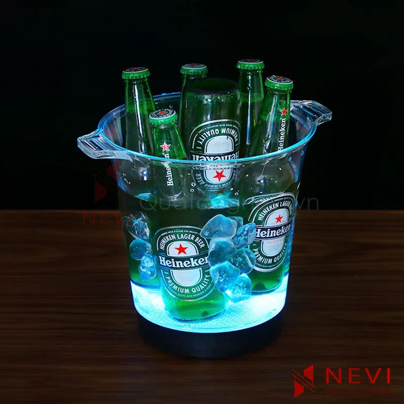 xo-da-nhua-trong-Led-phat-sang-nhieu-mau-quay-bar-nevi-12