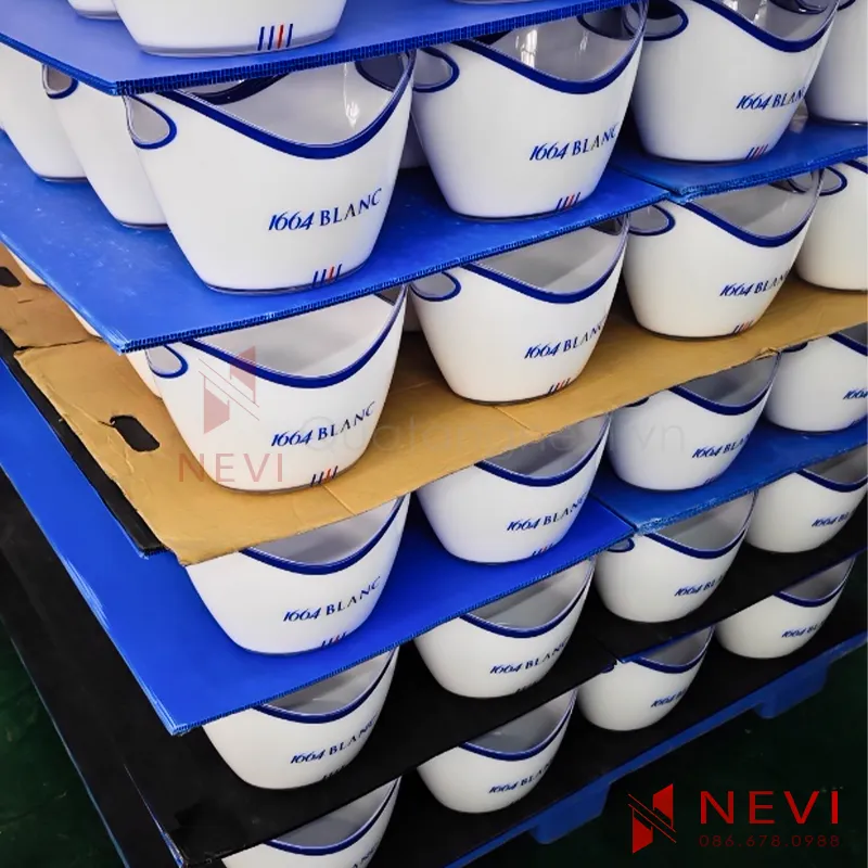 xưởng in xô đựng đá ướp rượu bia 1
