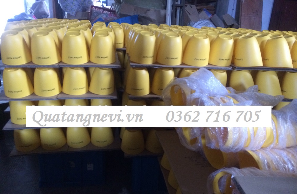 sản xuất xô đá nhựa 2