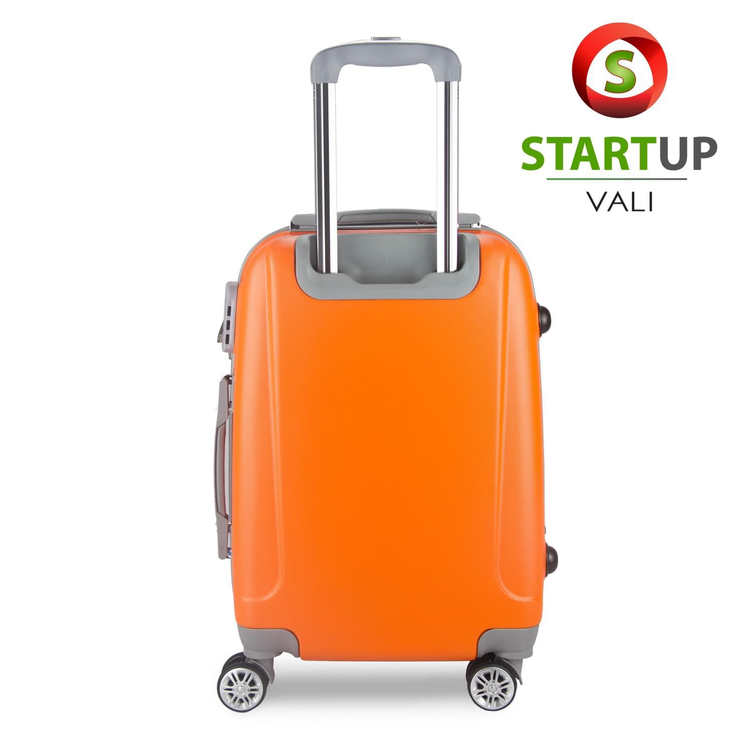 vali nhựa Startup
