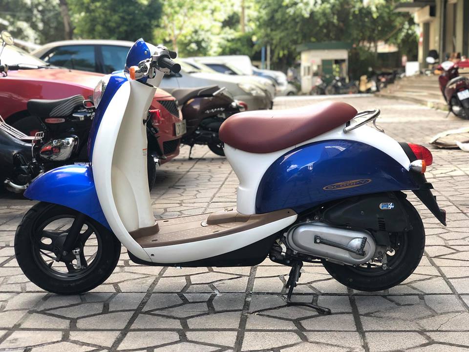 Dân công sở có nên mua xe Honda Scoopy 50cc Nhật bãi không? Dân công sở có nên mua xe Honda Scoopy 50cc Nhật bãi không?