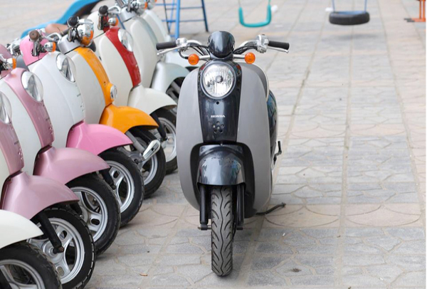 Honda Scoopy 50cc – Đẳng cấp đến từ đất nước Mặt trời mọc Honda Scoopy 50cc – Đẳng cấp đến từ đất nước Mặt trời mọc