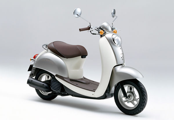 Honda Scoopy 50cc- xe đẹp dành cho phái đẹp Honda Scoopy 50cc- xe đẹp dành cho phái đẹp