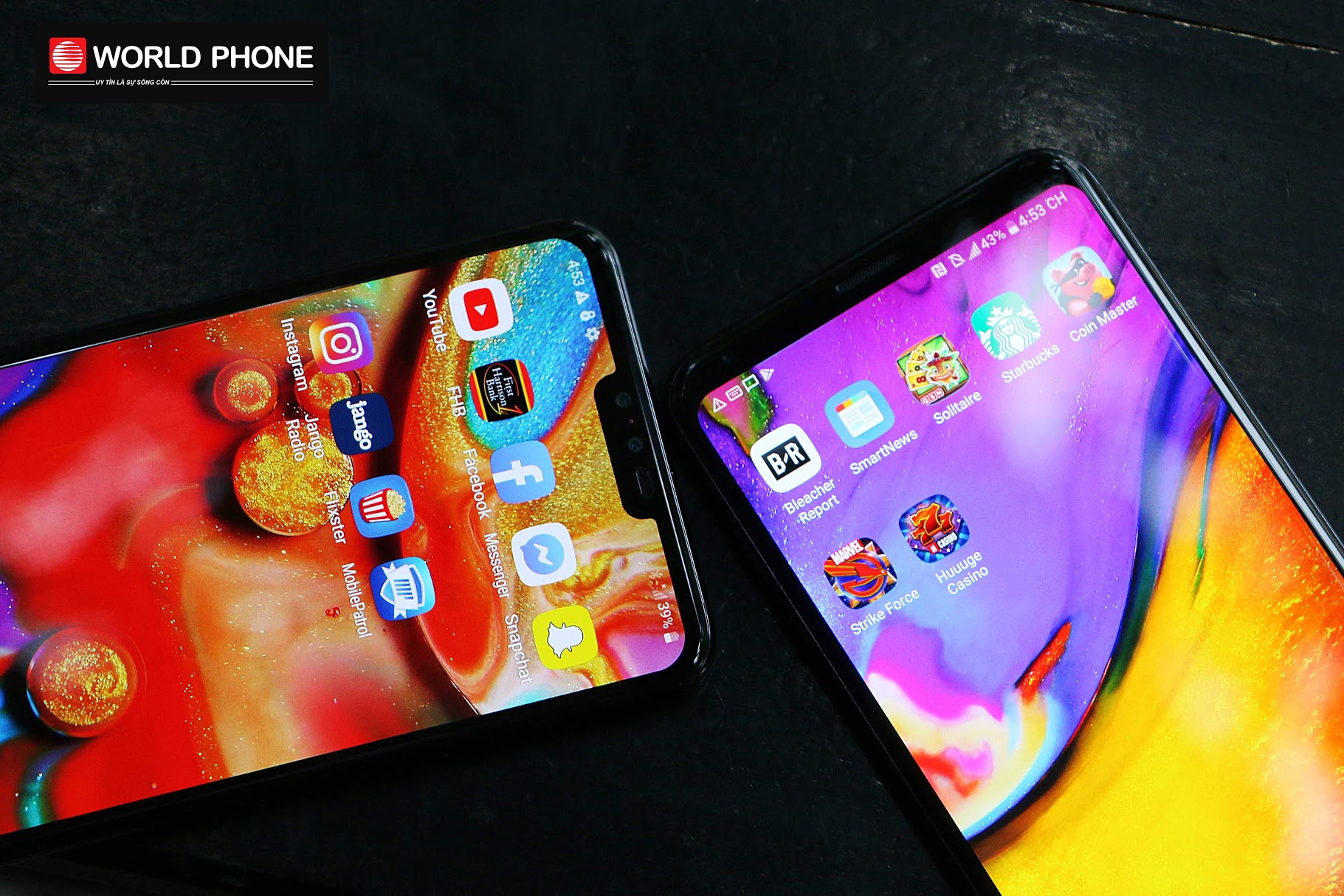 LG V40 ThinQ (trái) có tai thỏ và LG V35 ThinQ (phải) không có tai thỏ