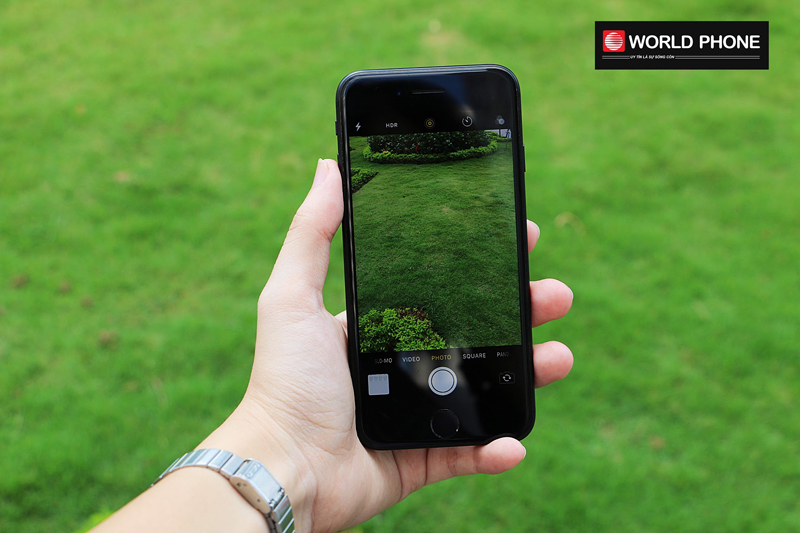 Chất lượng hình ảnh từ camera trước và sau đều đem lại sự chân thực rõ nét đáng chú ý