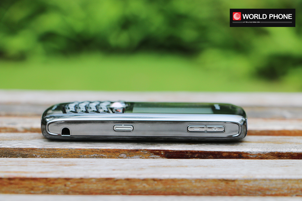 Thiết kế Blackberry Pearl 8100