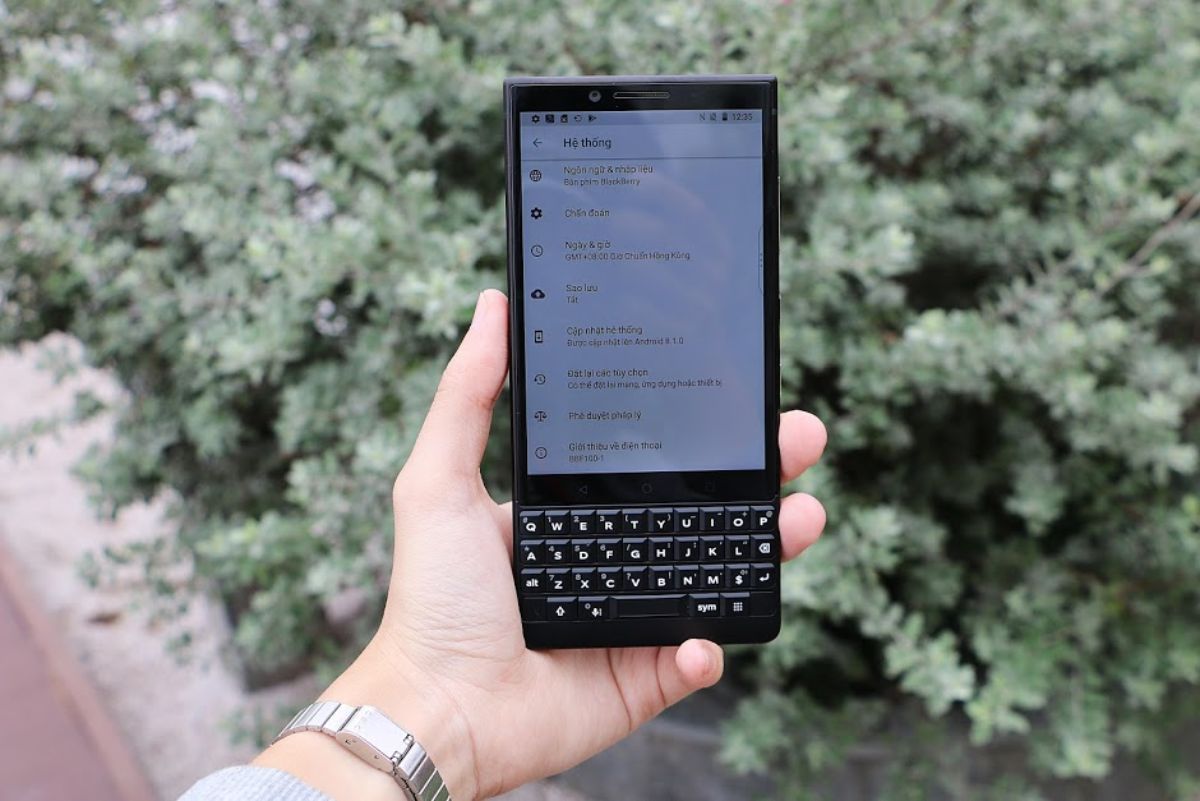 Sản phẩm Blackberry KEY2