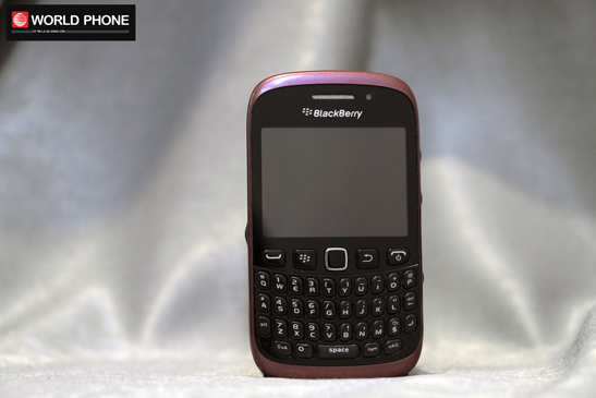 Blackberry Curve 9320 cũ khi nhắc đến nhưng vẫn được mệnh danh là chiếc điện thoại Blackberry "nhỏ mà có võ"