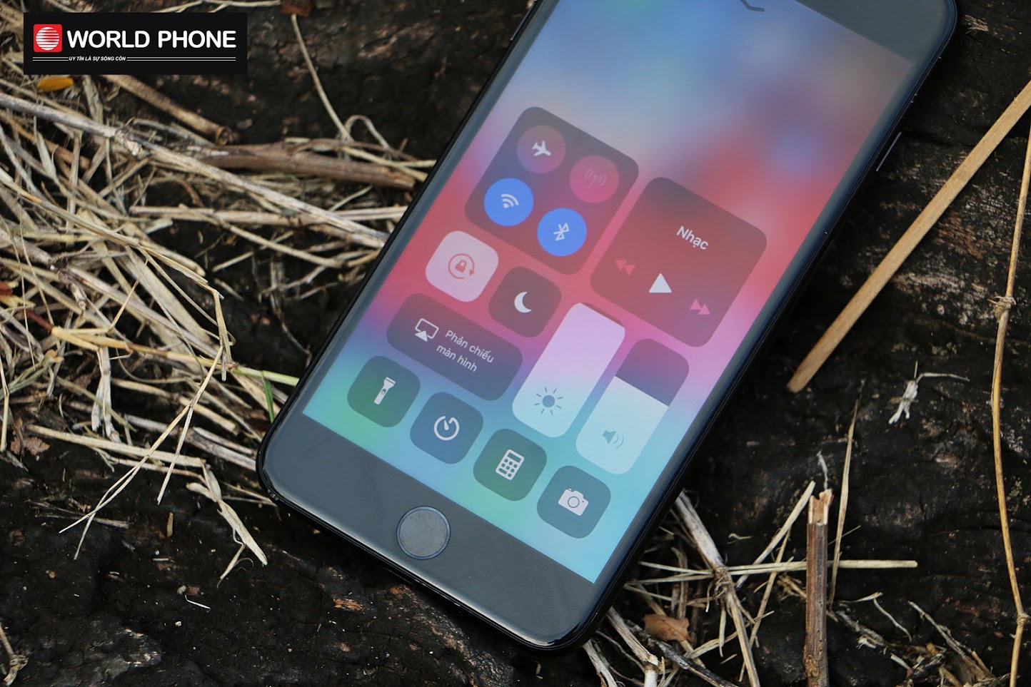 Phím home cảm ứng lực trên iPhone 7