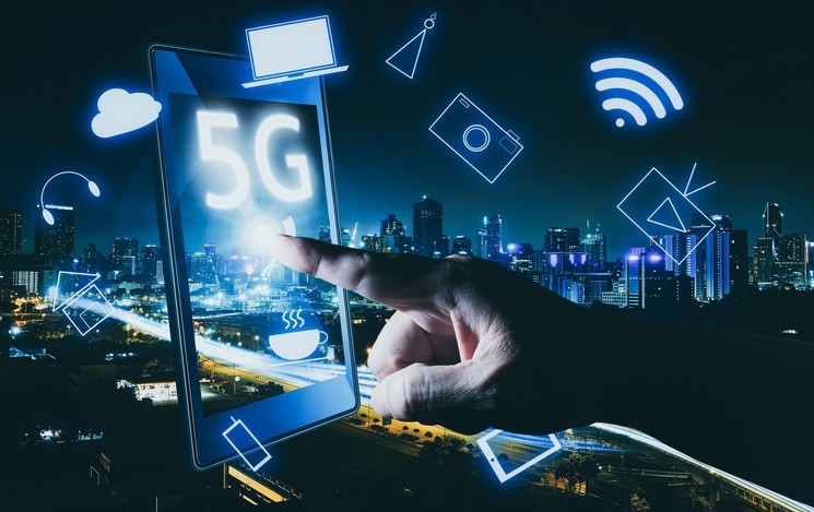 Tốc độ của mạng không dây 5G có thể đạt đến 10 Gbp/s và thậm chí cao hơn ngay cả khi vùng phủ sóng là ngoài rìa