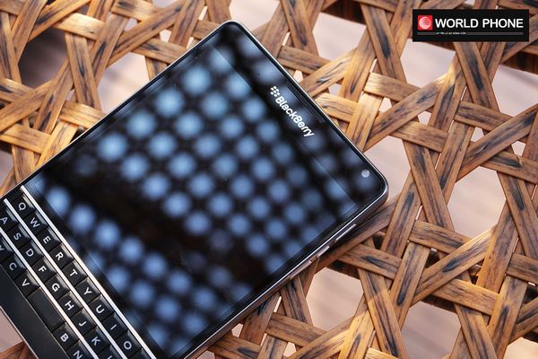 Màn hình Blackberry Passport AT&T