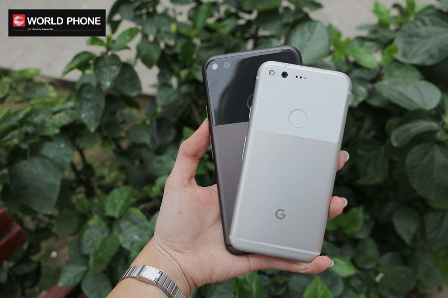 Mặt sau của Google Pixel XL và Google Pixel