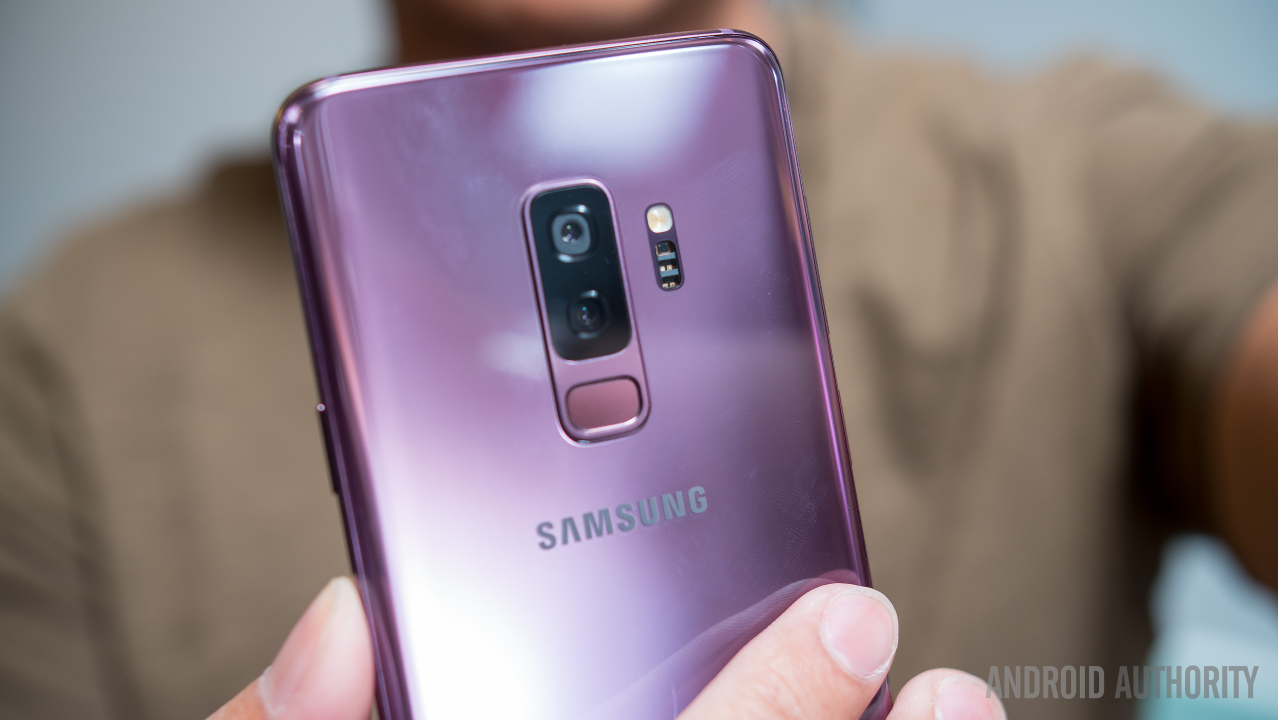 Phiên bản Galaxy S9 sở hữu vi xử lý mới nhất Exynos 9810 chú trọng nhiều hơn về trí tuệ nhân tạo A