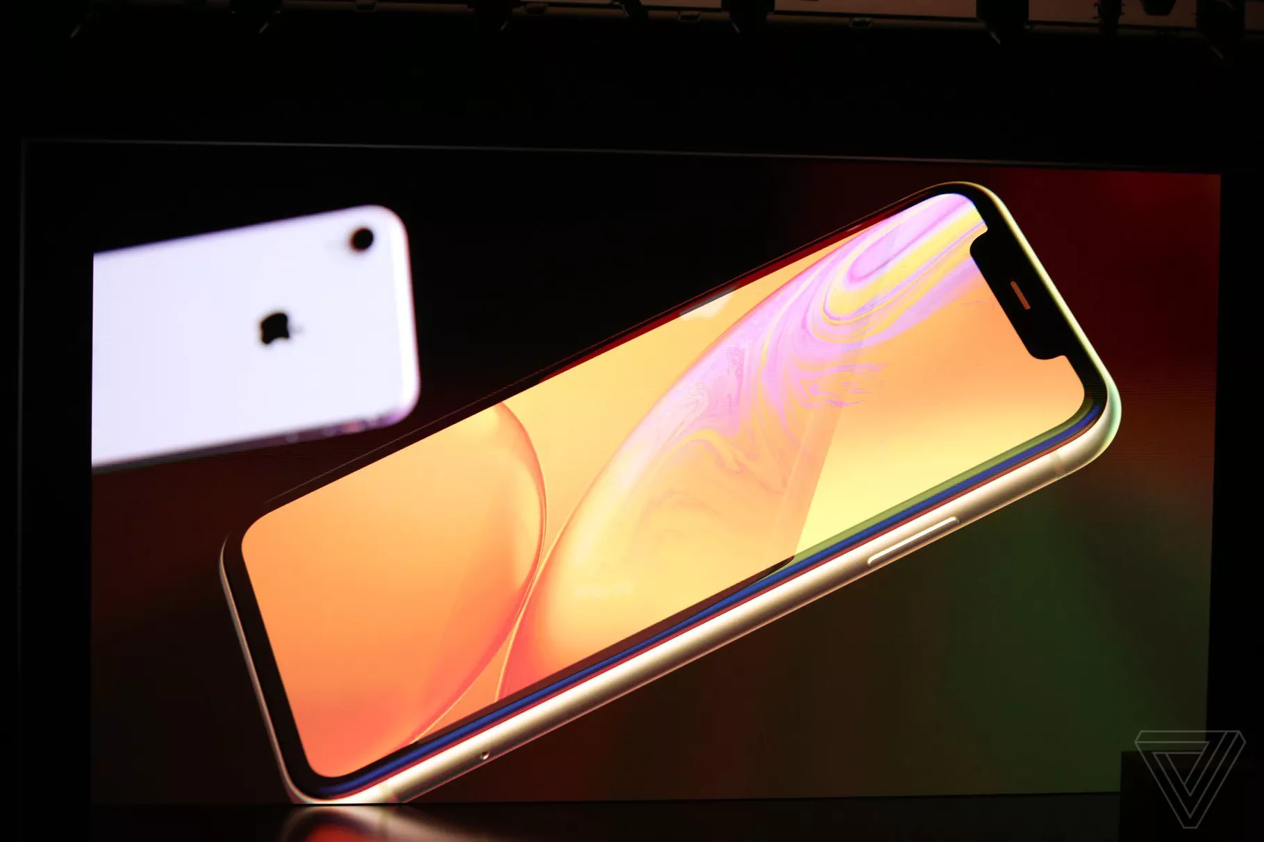 Thiết kế iPhone Xr