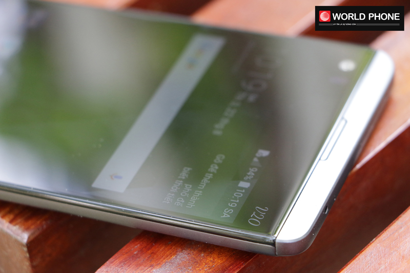 Màn hình phụ hỗ trợ hiển thị thông báo