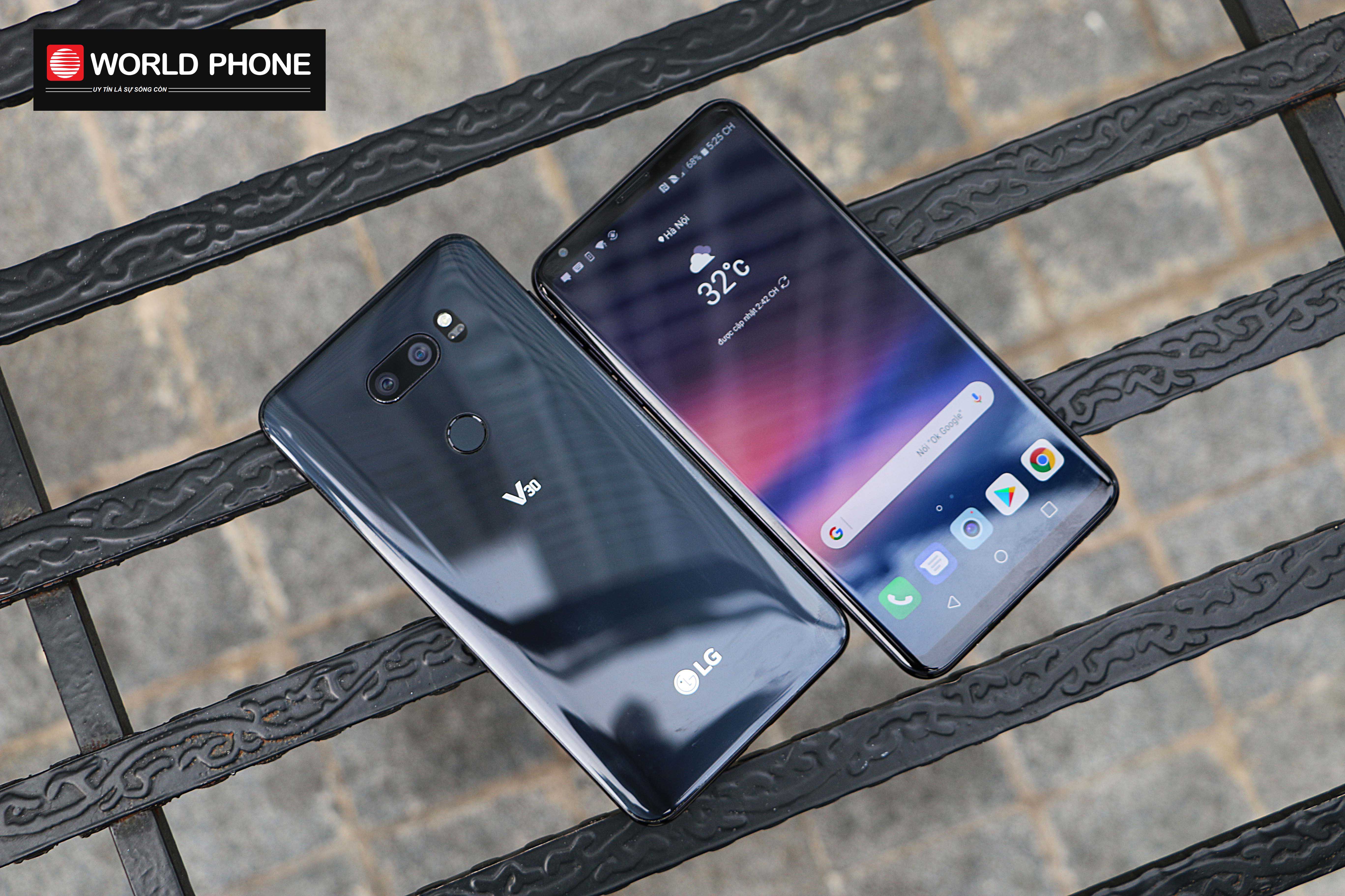 LG V30 sở hữu viên pin 'khủng long' 3300mAh