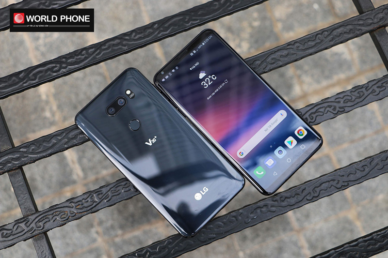 Cận cảnh chiếc LG V30 Plus bóng bảy đạt tiêu chuẩn quân đội Mỹ