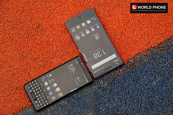 Blackberry KEYone "đọ dáng" bên Blackberry Motion