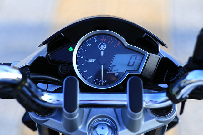 Mặt đồng hồ điện tử Yamaha, Yamaha FZ150i, Yamaha 150cc dòng côn tay, xe Yamaha nhập khẩu FZ150i,