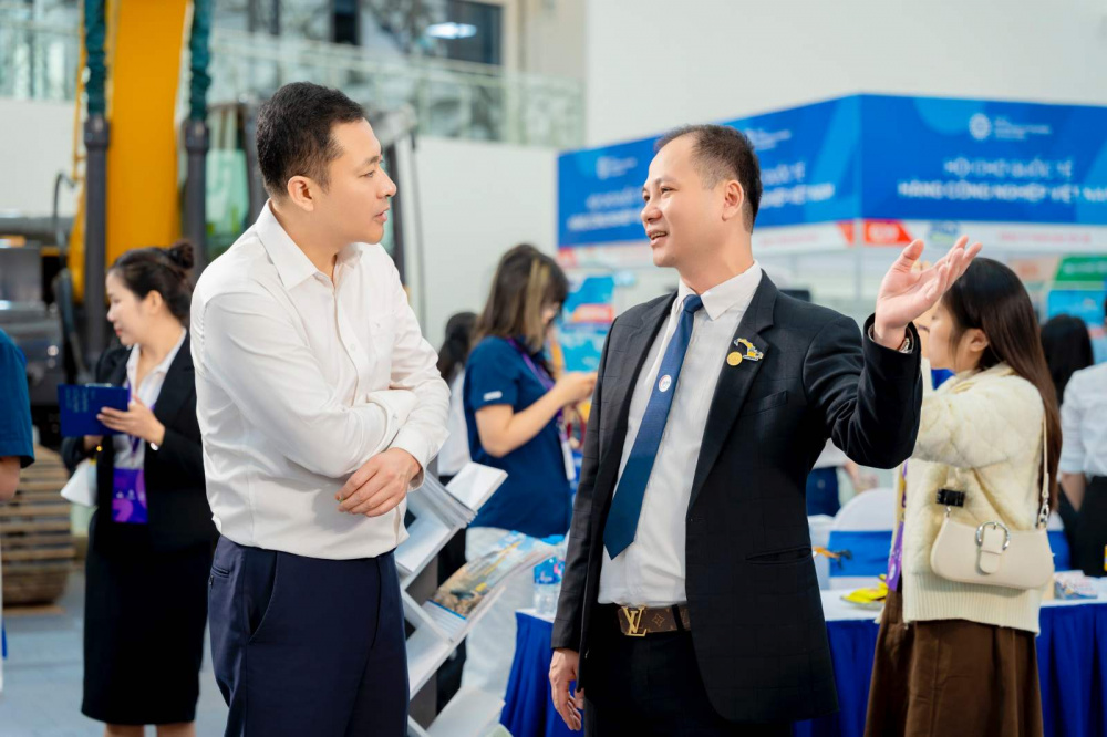 911 Group Ghi Lại Dấu Ấn Mạnh Mẽ Tại Triển Lãm Quốc Tế VRT&CON 2025