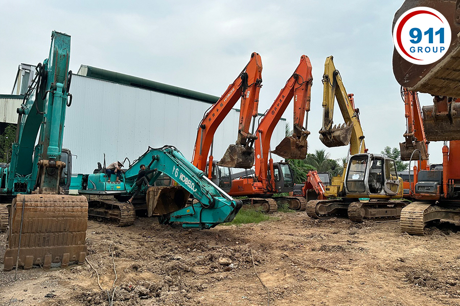 Thanh lý máy đào cũ