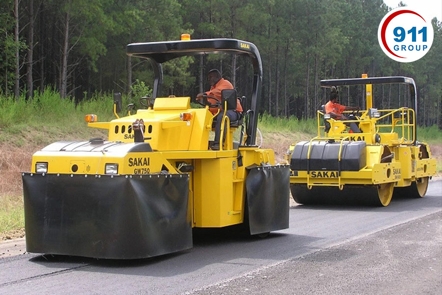 lu bánh lốp Sakai 16 tấn