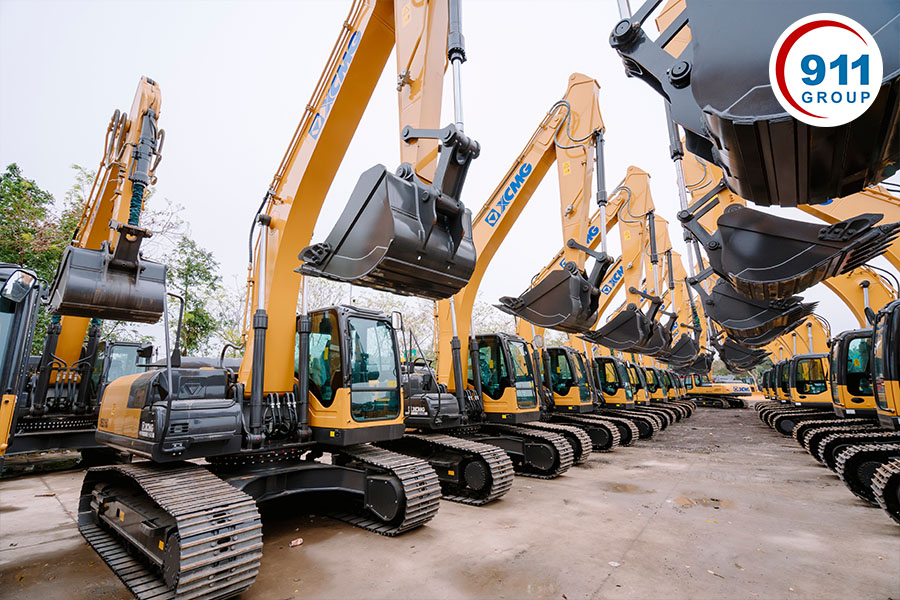 máy xúc đào bánh xích