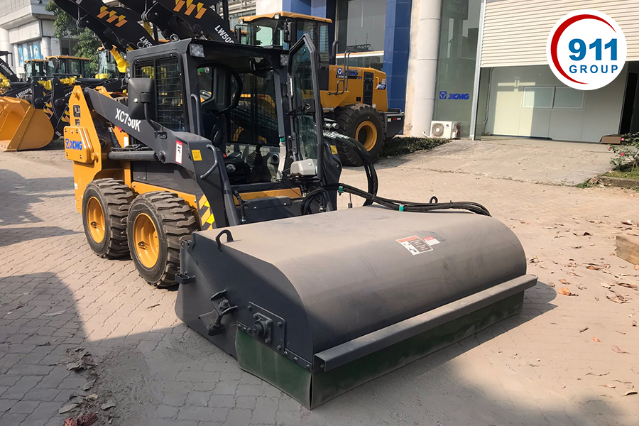 Máy xúc lật đa năng XCMG XC750K