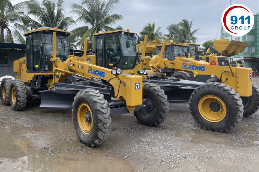 Máy san gạt XCMG