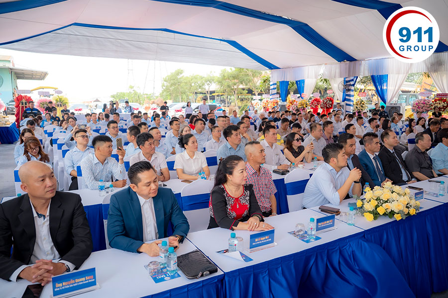 khai trương 911 Taxi