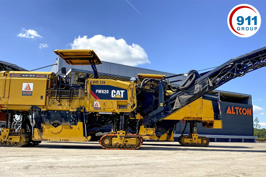 Xe Cào Bóc Mặt Đường Caterpillar PM620