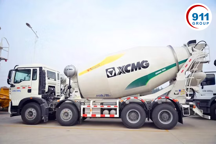Xe trộn bê tôn tự hành XCMG - Trung Quốc